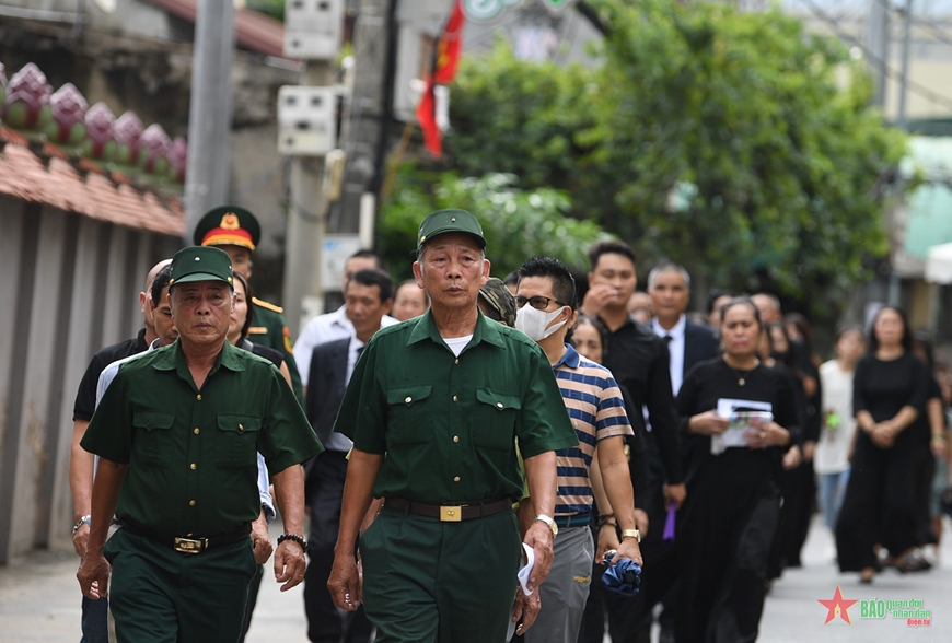 View - 	Đông đảo tầng lớp nhân dân viếng Tổng Bí thư Nguyễn Phú Trọng